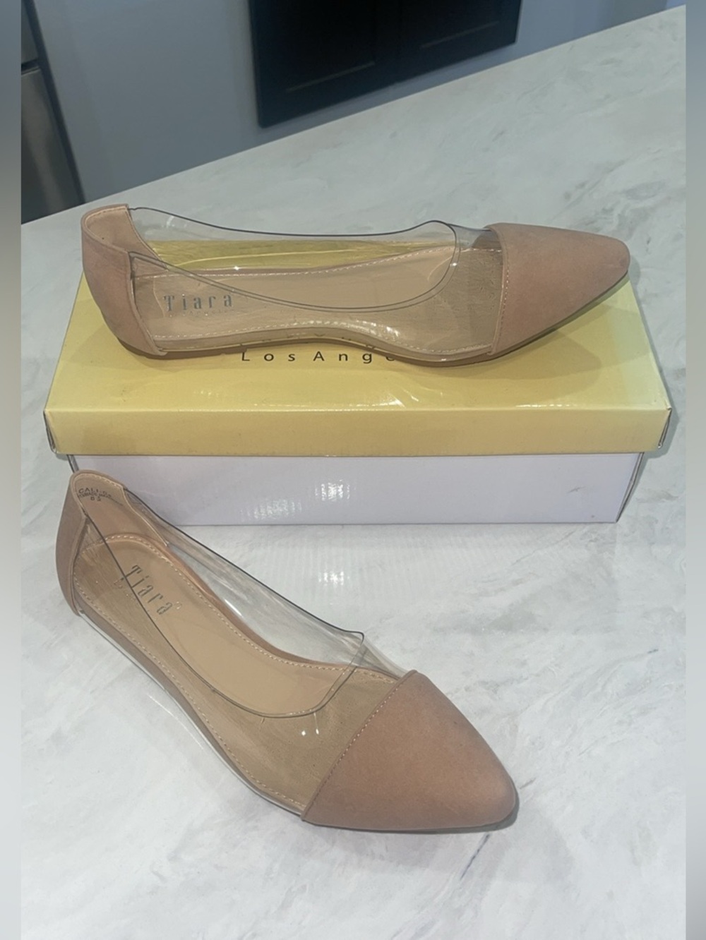 New! ✨ “Tiara” Women’s Tan Suede & Clear Flats 🥿 - Size 8.5